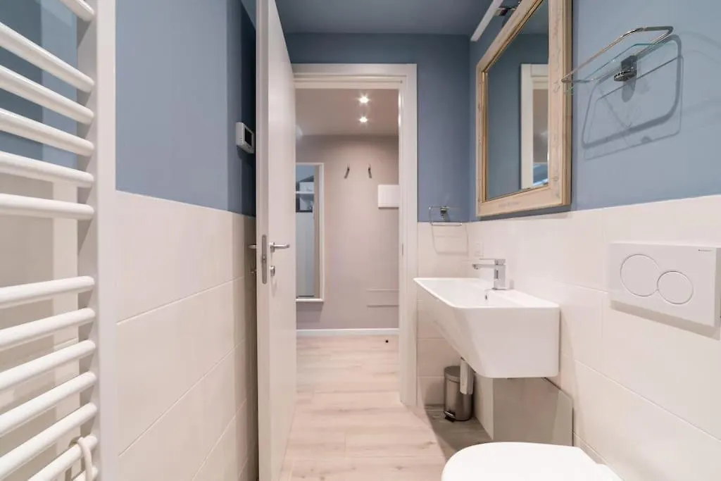 Intrho Studio Flat Porta Romana Milan