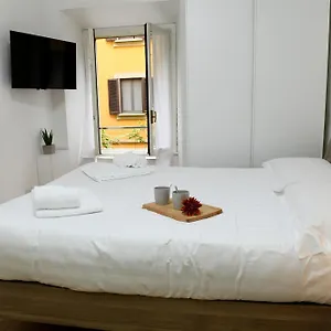 Nest For Two Three Min From Duomo Milán